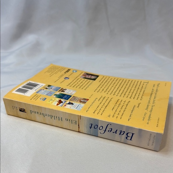 Barefoot Book by Best Selling Author, Elin Hilderbrand, Fiction, Beach Read - Picture 5 of 8